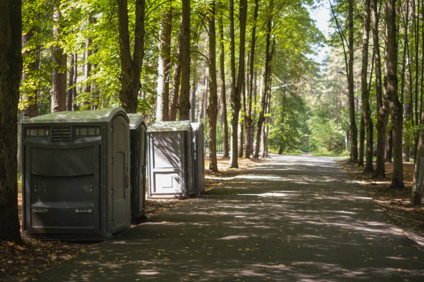 Best Porta potty rental near me  in Farngton Hills, MI